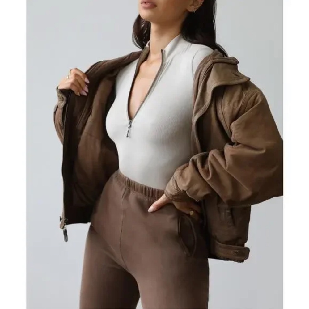 JOAH BROWN BEIGE TAN RIBBED HALF ZIP MOCK NECK LONG SLEEVE TOP - Picture 12 of 13